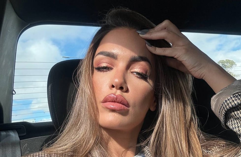 Rocío Robles desafió al invierno con un look total black: “Sí, tengo frío”