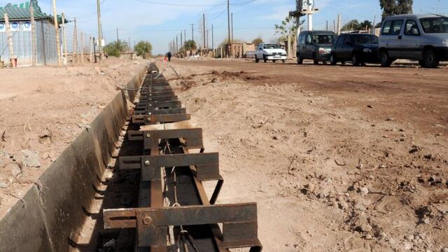 Obras en barrios de Mendoza.
