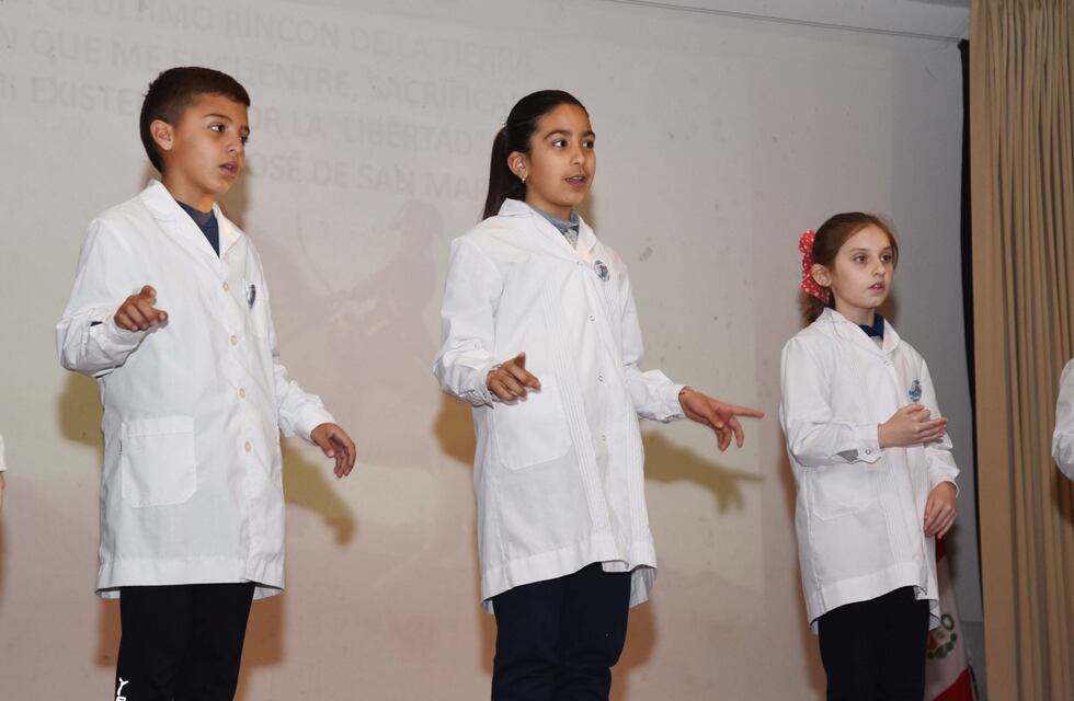 En la Escuela José María Paz se llevó a cabo el acto oficial por el “Padre de la Patria”