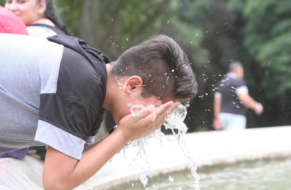 El Zonda hará que mañana la temperatura en Mendoza llegue a los 40 grados