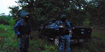 Persecución en Eldorado terminó con una camioneta robada secuestrada.