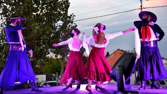 Los integrantes del Ballet Municipal de Guaymallén tendrán la oportunidad de lucirse frente al mundo este sábado y domingo.