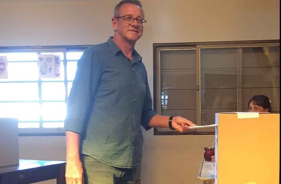 Schiaretti y Llaryora felicitaron al ganador de las elecciones en Hernando