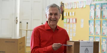 Votó el exgobernador Juan Schiaretti (Ramiro Pereyra/LaVoz).