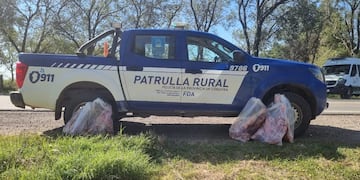 Revisan una camioneta de Río Cuarto que transportaba carne.