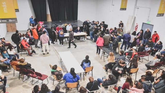 Recital de La Renga: capacitaron a encargados de puestos de venta de comida