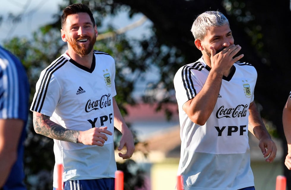 Joan Laporta: “Queremos que Lionel Messi firme y Sergio Agüero está ayudando”