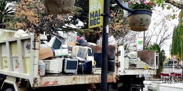 Este sábado en la Plaza San Martín la comuna de Luján de Cuyo recibirá aparatos eléctricos y electrónicos en desuso. Municipalidad de Luján de Cuyo