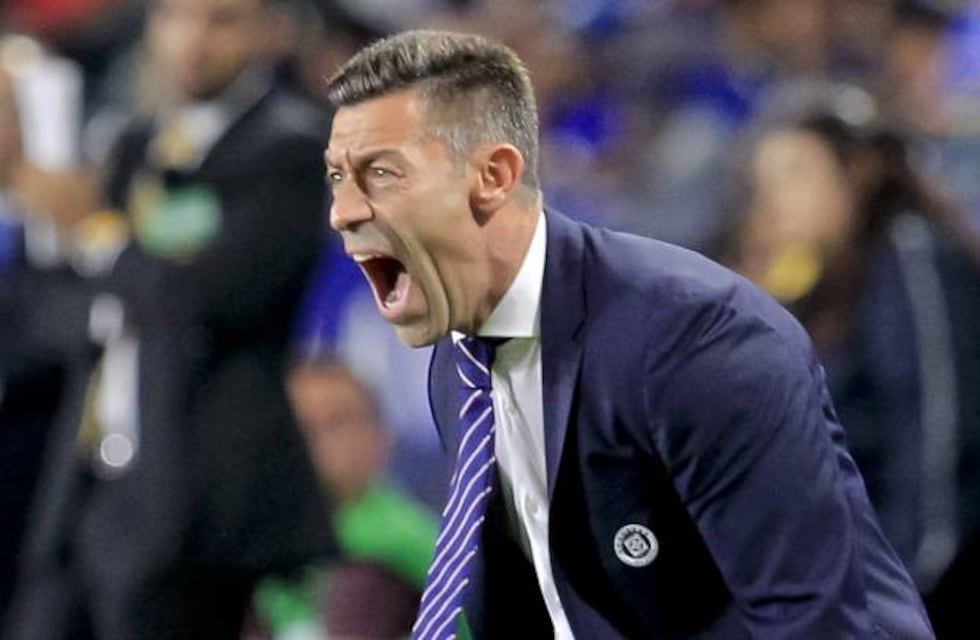 Portugués en Córdoba: ¿Quién es Pedro Caixinha, el DT que quiere Talleres?
