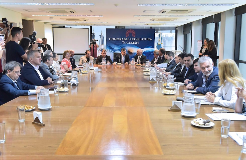 Presupuesto 2026: Abad defendió aumentos en áreas esenciales