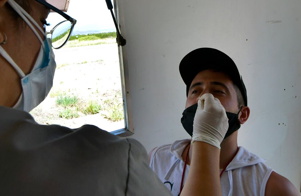 Coronavirus en Argentina: 2.986 nuevos casos y 71 muertes en las últimas 24 horas