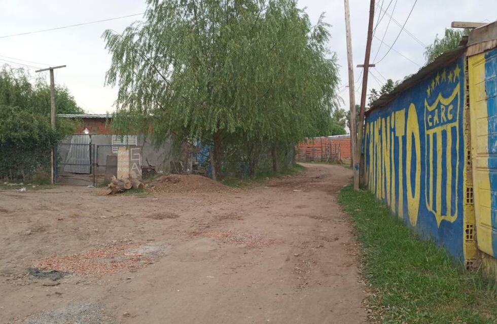 Crimen en Granadero Baigorria: mataron a un adolescente e hirieron a su amigo