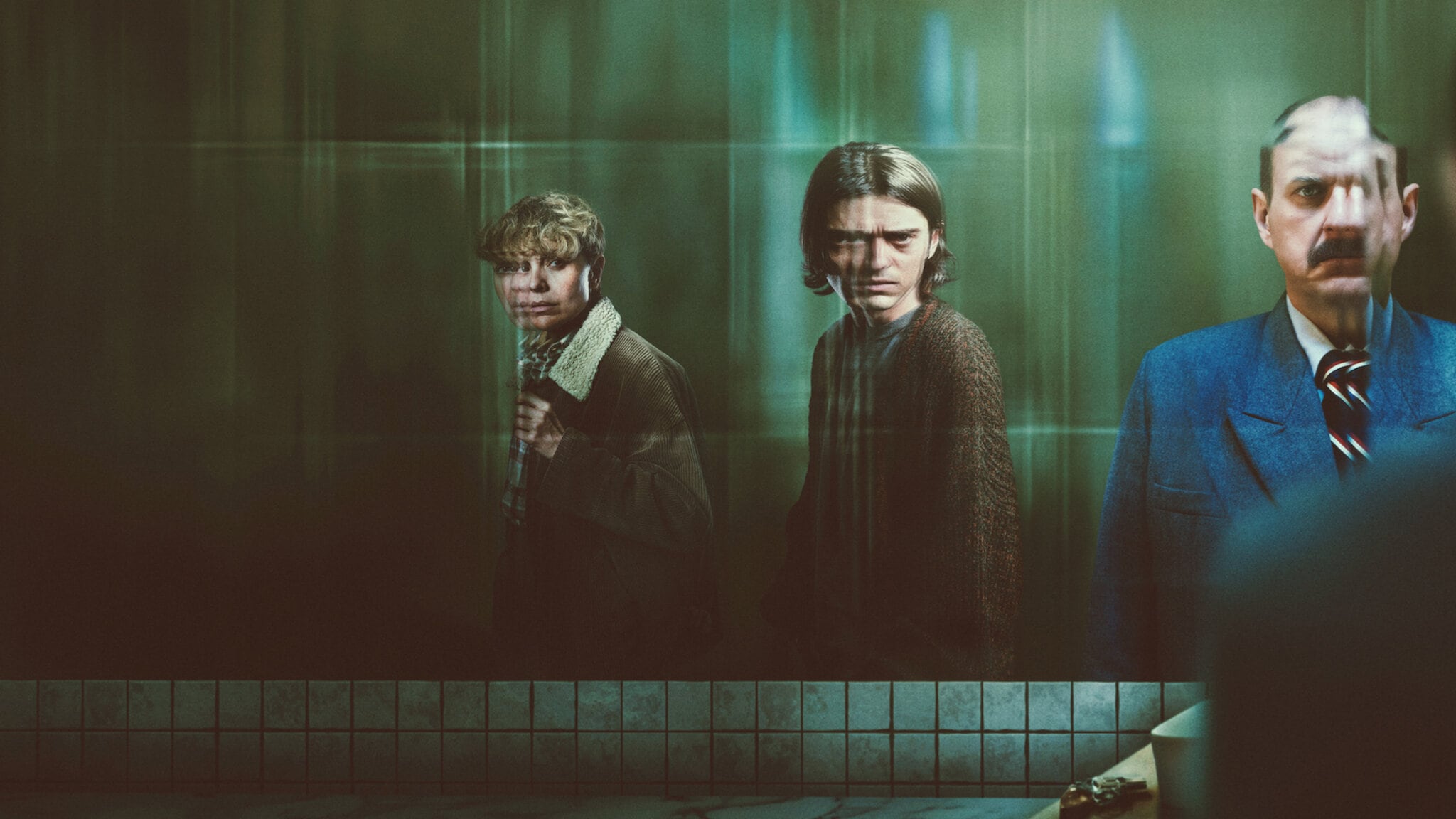 La serie recomendada se llama Estado de fuga 1986.