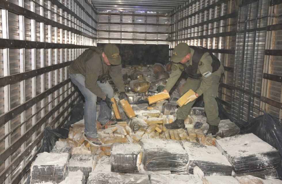 Gendarmería Nacional asesta un duro golpe al narcotráfico en Montecarlo