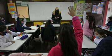 Luego de las elecciones los colegios tendrán clases con normalidad.