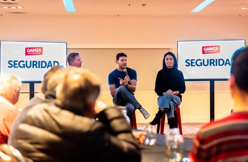 Emanuel Gainza comenzó con sus encuentros temáticos con el primer eje “seguridad”
