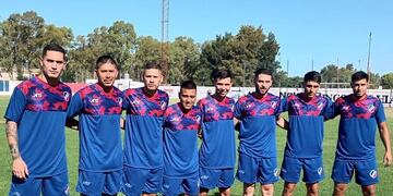 Nicolás Stella, Mauro Gomez, Nicolás Orellana, Gerónimo Nieto, Nicolás Pedernera, Agustín Lezcano, Ezequiel Nanco y Patricio López, los refuerzos de Rosario Puerto Belgrano.