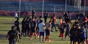 Los incidentes se dieron en el final del partido / Gentileza Prensa Andes Talleres.