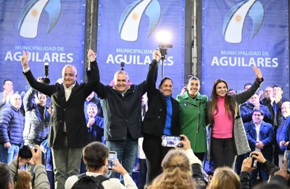 Jaldo cerró la jornada en Aguilares con un acto multitudinario junto a la militancia