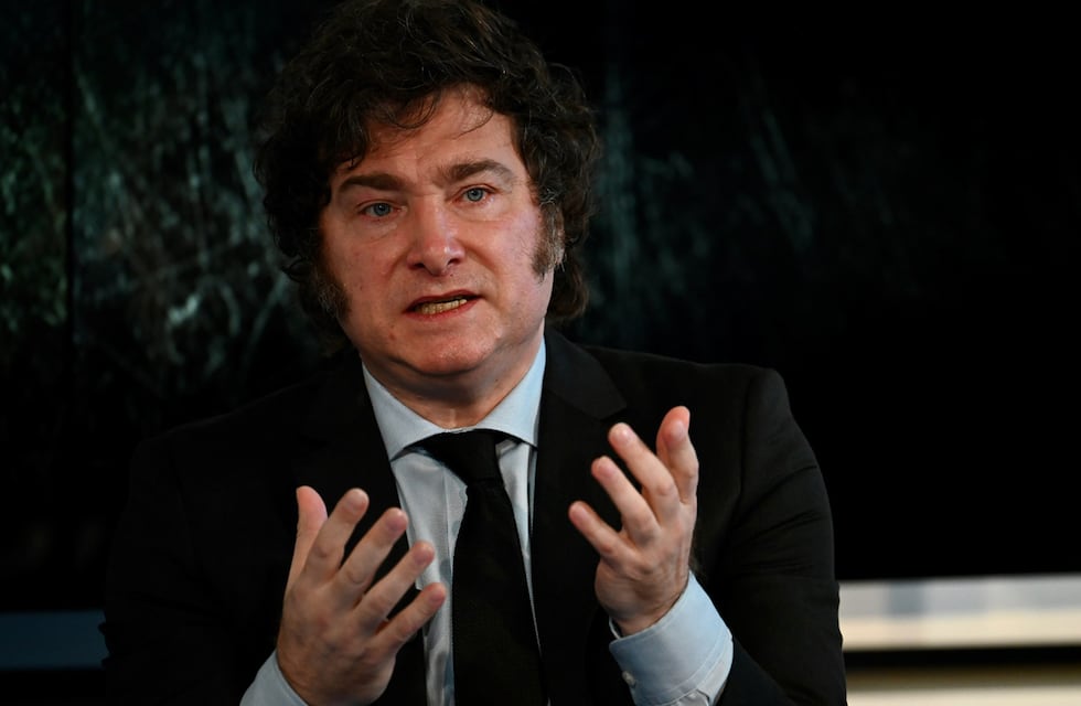 El vice de la AFA que tiene su “corazoncito” en Instituto y salió al cruce de Milei