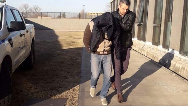 El hombre que disparó a una docente en una escuela de Juana Koslay había sido denunciado previamente (imagen ilustrativa).