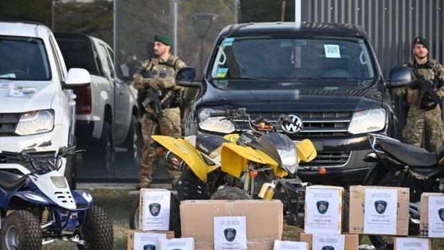 Parte de lo secuestrado en los allanamientos a "Los Lindos"