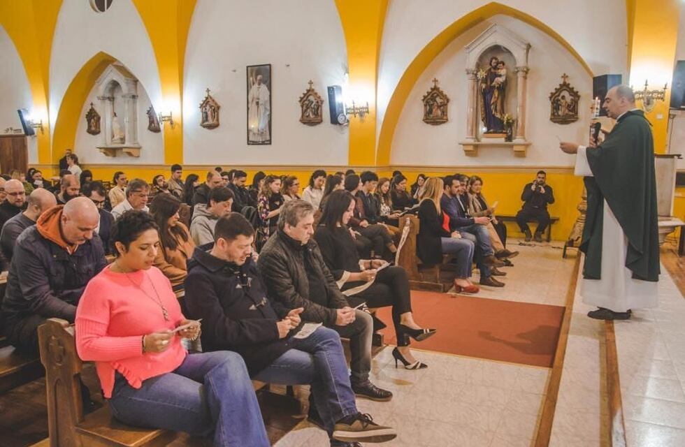 Realizaron misa por la “Paz y la Democracia” en Ushuaia