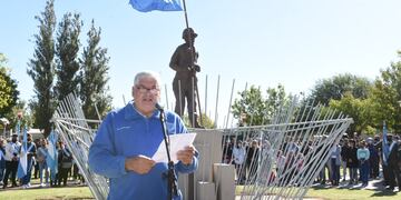Carlos Tartaglia, en el acto del 2 de abril, en la Plaza del Soldado
