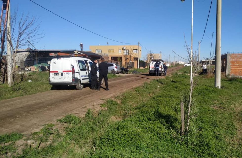 Mitad de un loteo para casas en Puerto San Martín estaba “enganchado” a la luz