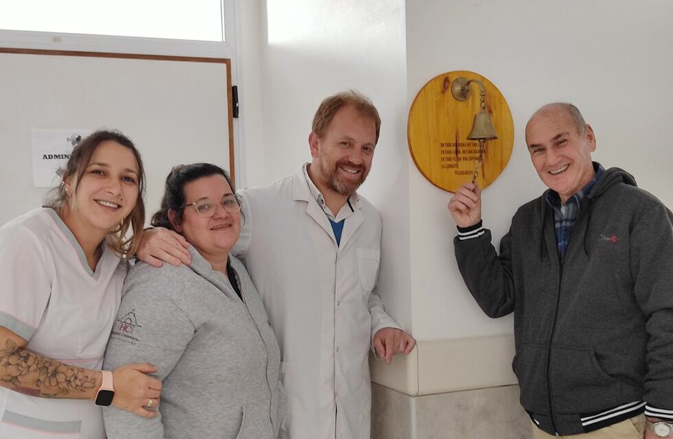 Carlos, el entrerriano que hizo sonar la campana de la esperanza tras superar el cáncer