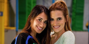 Antonela Roccuzzo y Elena Galera se reencontraron en Barcelona. (@elenagalera)