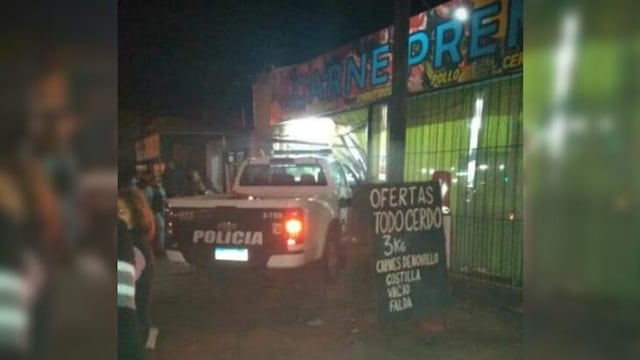 Un patrullero de la Policía de Misiones impactó contra otro rodado y terminó incrustado en una carnicería.
