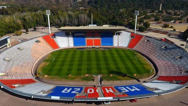 Estadio Malvinas Argentinas podría albergar el Mundial Sub 20