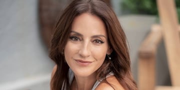 A sus 49 años, Eleonora Wexler impactó con un escotado vestido y casi muestra de más