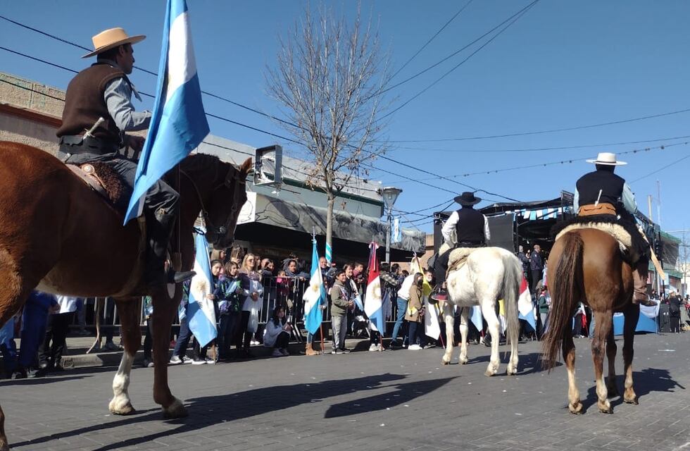 Carlos Paz festejó la Independencia con un gran acto familiar