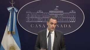 El vocero presidencial Manuel Adorni en conferencia de prensa. Foto: Captura de pantalla