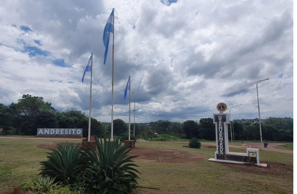 Comandante Andresito: inauguran un portal de bienvenida a la ciudad