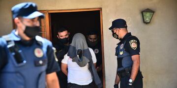 Así se llevaban arrestado a Ignacio Nicolás Martín