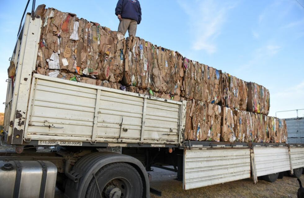 Capilla del Monte recolectó y logró vender unas 12 toneladas de cartón