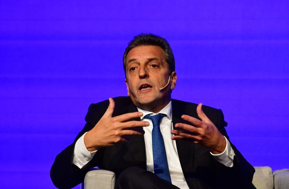 Junto al Presidente, Sergio Massa habló ante empresarios de la construcción: “Hay que sacar a la Argentina del FMI”