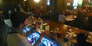 Bares y restaurantes podrán trabajar hasta las 3
