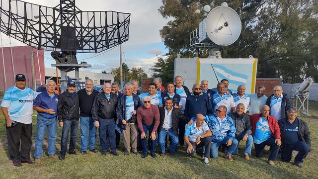 Los Veteranos de Malvinas y Familiares de Caídos recibieron medallas a 40 años del comienzo de la guerra.