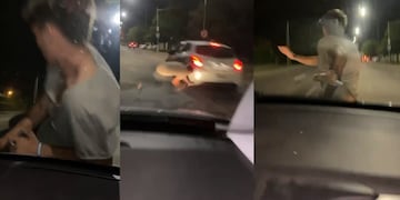 Viajaba en el capó del auto y casi lo atropellan