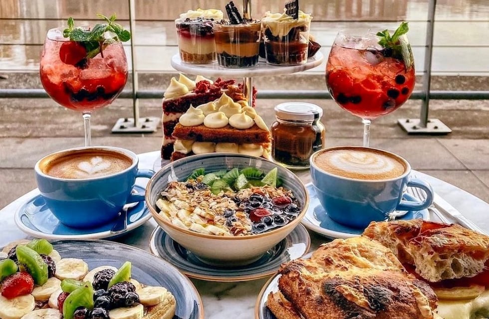 Cuál es el mejor horario para "picotear" entre comidas, según la ciencia