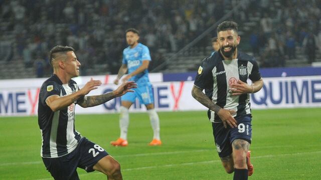 Carlos Auzqui y Michael Santos. Razones para que Talleres se ilusione en la recta final (Javier Ferreyra).
