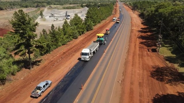 Continúan ejecutándose las obras en la Autovía Posadas-San José.