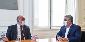 Manzur recibió a Raúl Jalil en Buenos Aires.
