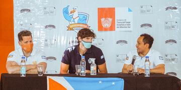 EL ex jugador del seleccionado argentino, Santiago Darraidou, fue presentado oficialmente como coach de los seleccionados provinciales de vóley.