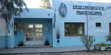 Detectan aguas contaminadas en escuelas de Pehuen Co.