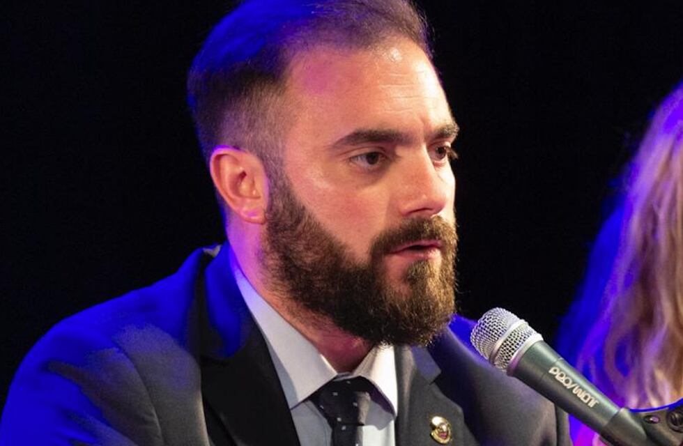 Lorusso, sobre el basural en el ex aeroclub: “Estamos haciendo uso del predio con residuos que no son domiciliarios”